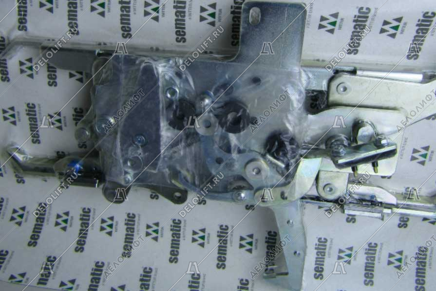 Отводка привода ДК, с закрывающим устройством, EN 81-1/2, K2-3R, K2-4-6Z, правая