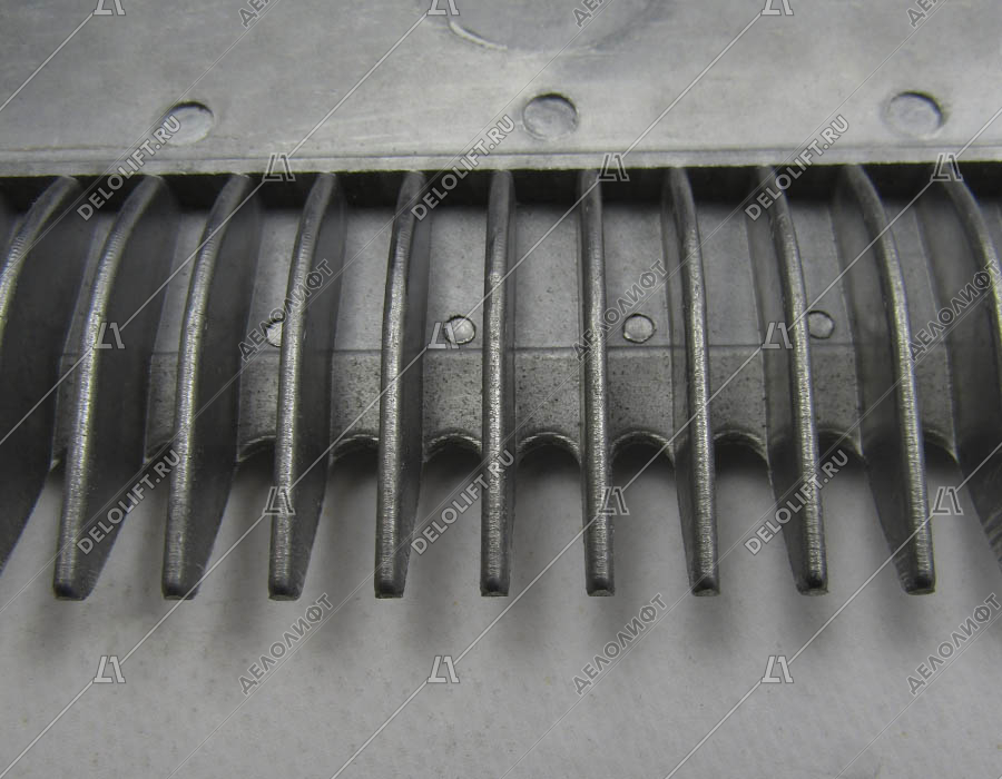 Гребенка входной площадки, 22 зубца, 202x110 мм, левая, алюминий
