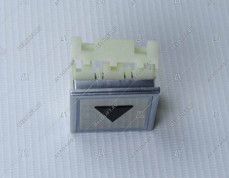 Кнопка вызова/приказа, тип KT40 STEP C, 40х40 мм, Стрелка, красная подсветка