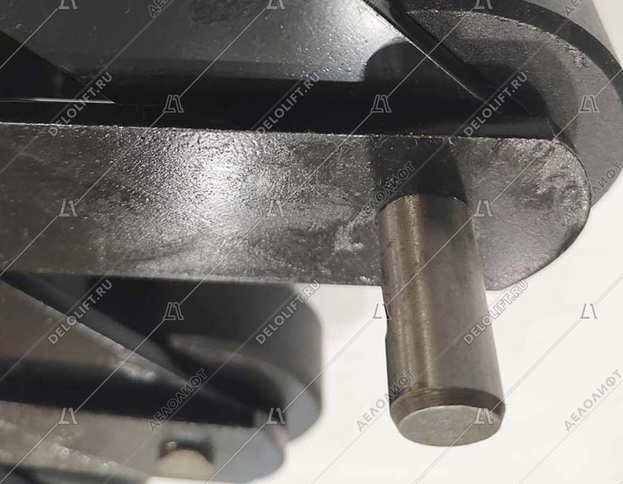 Цепь ступеней/тяговая, ST-133, шаг - 133,33 мм, ролик - 70х25 мм, палец - 84,7x14,63/14,63 мм, 125 kN (комплект на 12 ступеней)