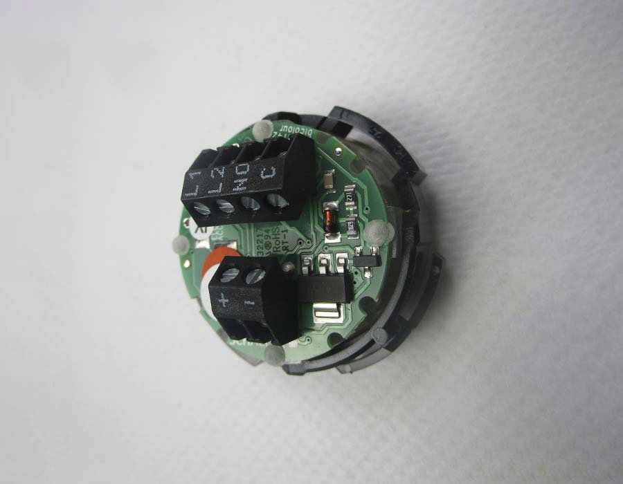 Кнопка вызова/приказа, RT42 IX, стрелка, выдавленная надпись, белая/красная подсветка