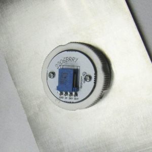 Панель/пост вызова, однокнопочный, подсветка красный и синий ореол, шлифованный, плоский