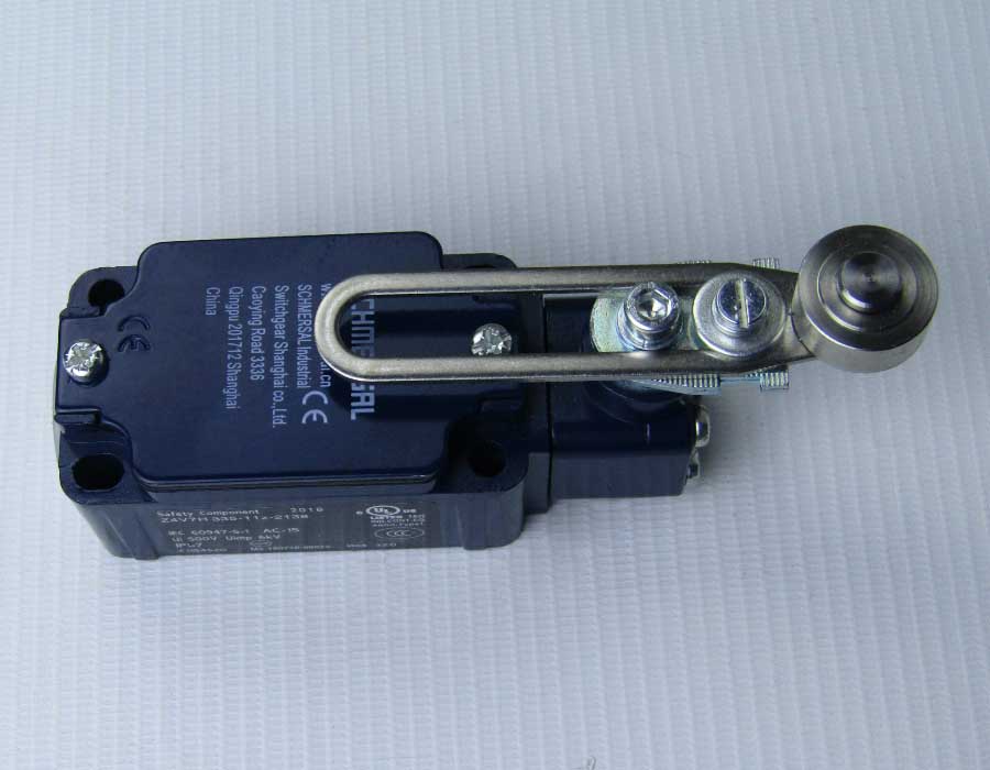 Выключатель конечный, Z4V7H-335-11Z-2138