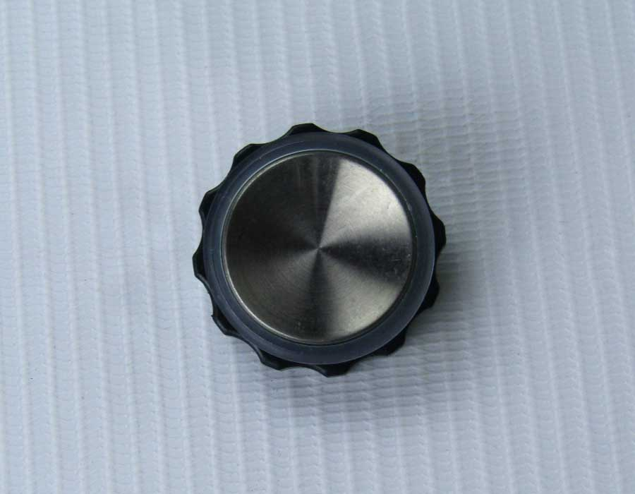 Кнопка в сборе, 2000/GEN2, посадочный диаметр - 27.5 мм, AMP для MCS220, красная, шлифованная нержавеющая сталь