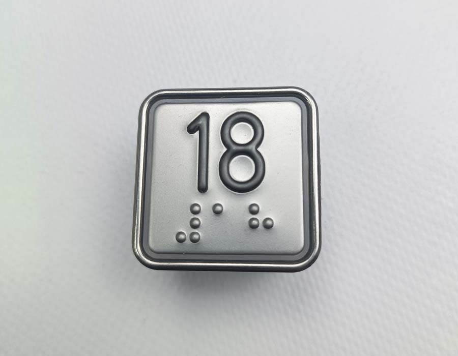 Кнопка вызова/приказа, MT42 RUS, 18 этаж, выдавленная надпись, красная подсветка, c Брайлем