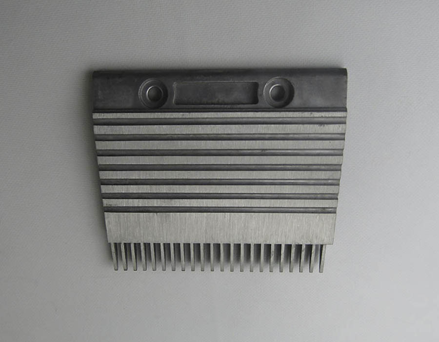 Гребенка входной площадки, ECO3000-B, 22 зубца, 200x180 мм, левая, алюминий (GD-ALSI 12)