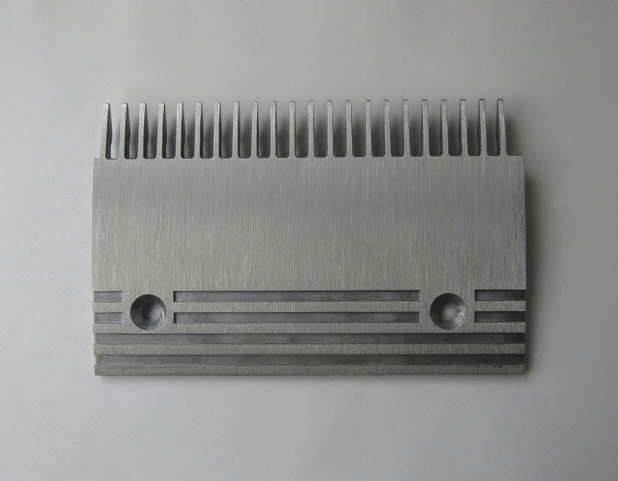 Гребенка входной площадки, TravelMaster, 22 зубца, 202x130 мм, левая, алюминий, тип B (GD-ALSI12 AL)