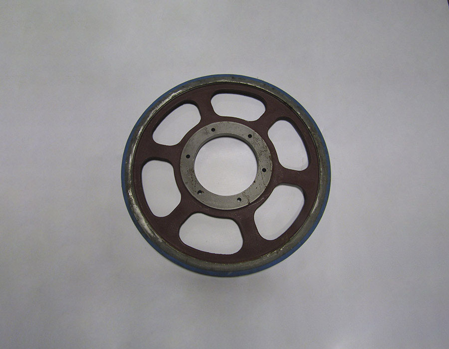 Колесо привода поручня, 606NCT, D - 692 мм, d - 218 мм