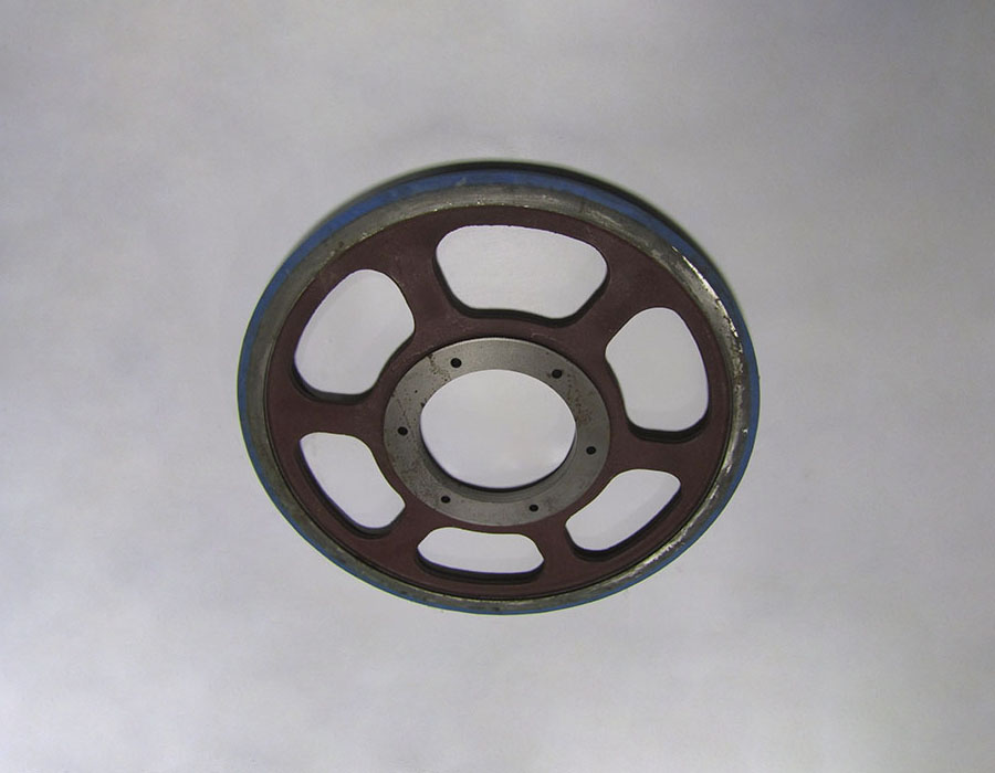 Колесо привода поручня, 606NCT, D - 692 мм, d - 218 мм