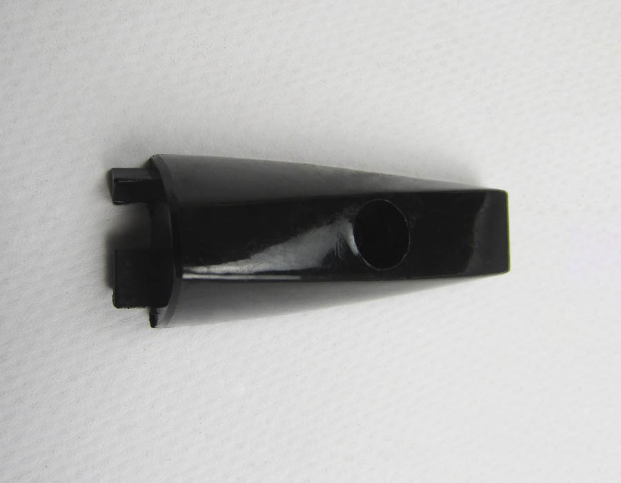 Заглушка для щётки, правая