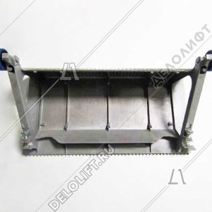 Ступень эскалатора, 800 мм, 506 NCE, диаметр роликов - 76.2 мм, алюминий, окрашенная (серебро), с фиксирующим пальцем