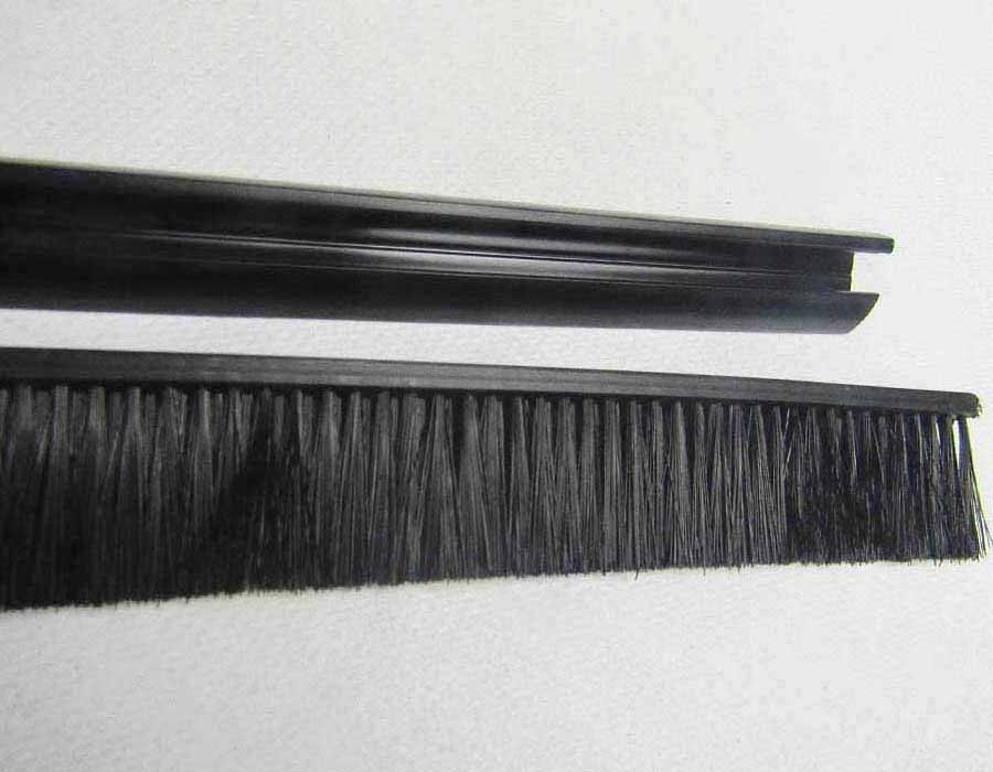 Щетки для эскалатора KONE