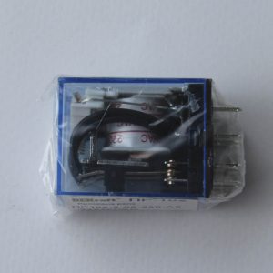 Реле промежуточное, ПР-102, 220В, 5А, 3 конт., с индикатором LED