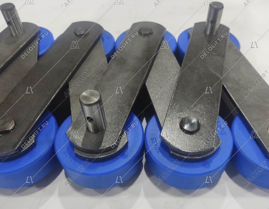 Цепь ступеней/тяговая, ST-133, шаг - 133,33 мм, ролик - 70х25 мм, палец - 84,7x14,63/14,63 мм, 180 kN