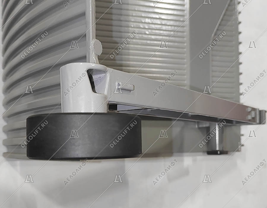 Ступень эскалатора, 800 мм, диаметр роликов - 70х25 мм, без демаркаций