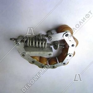 Прижимная цепь поручня, 506 NCE, 7 роликов (тип Z4), шаг - 80 мм, с кронштейном