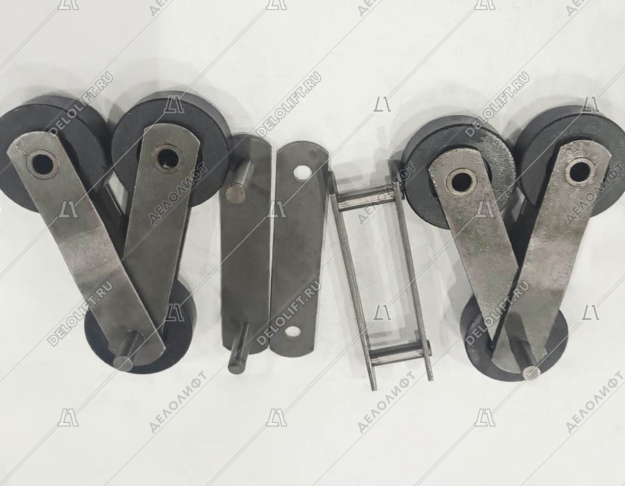 Цепь ступеней/тяговая, 13RI-A, шаг - 133,33 мм, ролик - 75x23,5 мм, палец - 74,5x12,8/12,5 мм, 105 kN (комплект на 10 ступеней)